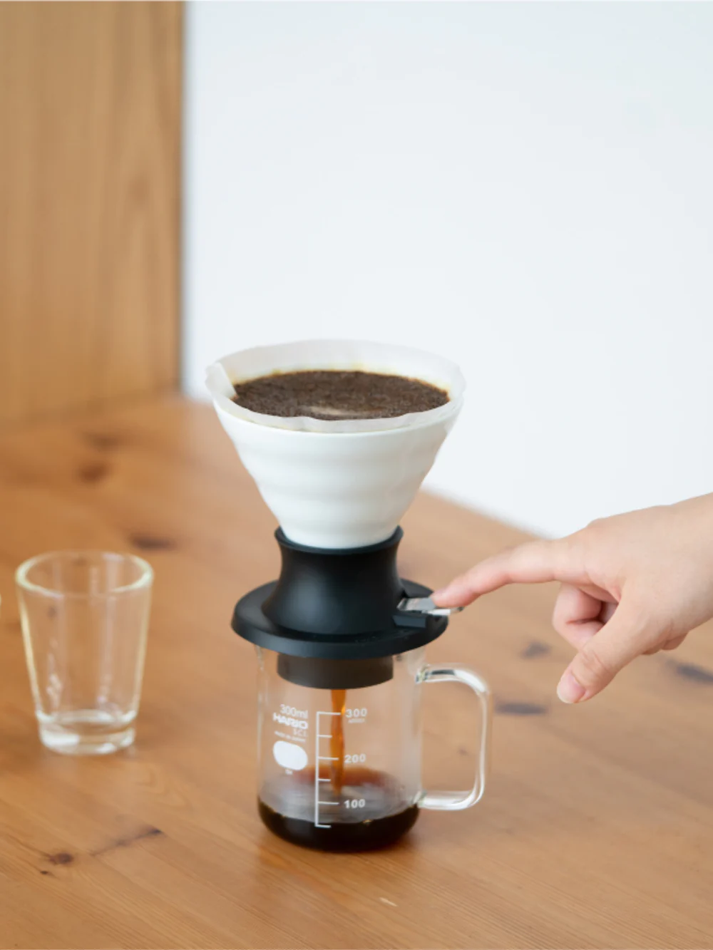 Hario V60-02 Switch Immersion Dripper